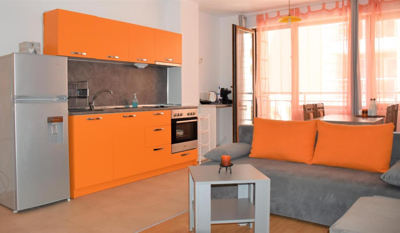 Aglaya 2 Apartment Pomorie Exterior photo